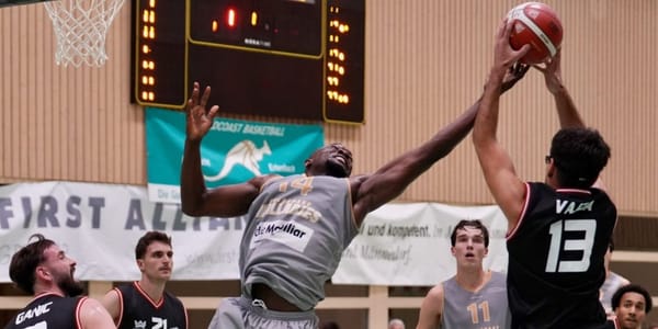 Goldcoast Wallabies mit Heimsieg-Doppelpack