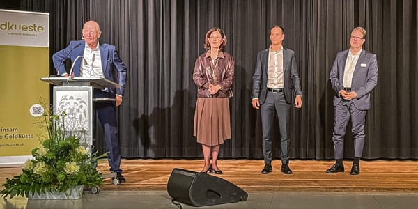 Waren für Fragen offen im Anschluss an ihre Reden: Marc Bohnenblust, Regine Sauter, Fabian Streiff und Markus Ernst (v. l. n.